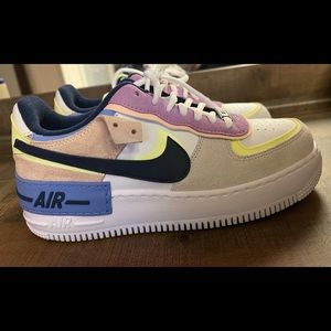 Nike Air Force 1 Pixel